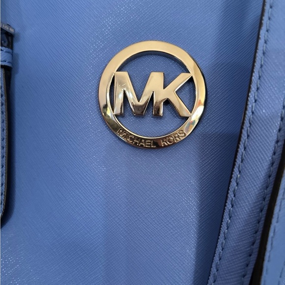 Michael Kors Tote Gently Used - Picture 4 of 4